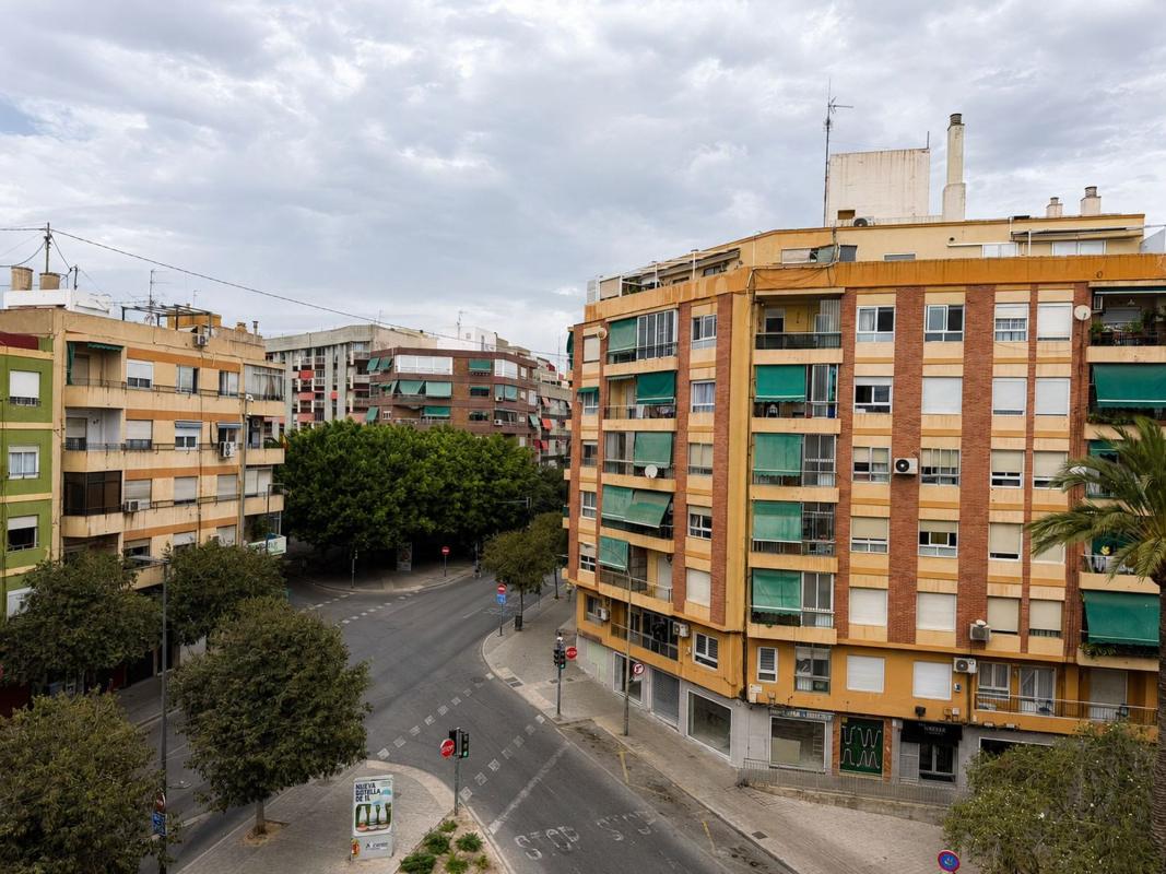 Продажа квартиры на Piso en Avenida Alcoi, Campoamor, Alicante / Alacant, Аликанте / Алакант
photo 2