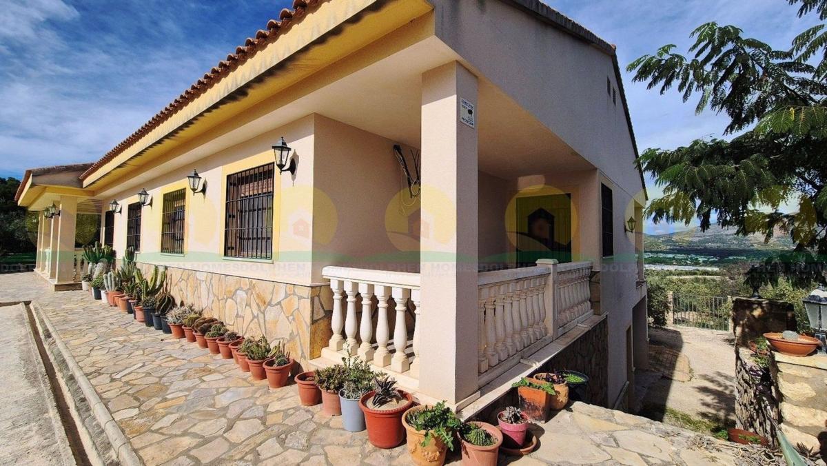 Недвижимость на продажу и в аренду в Испании photo 2