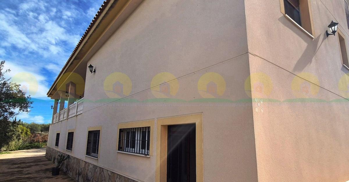 Недвижимость на продажу и в аренду в Испании photo 5