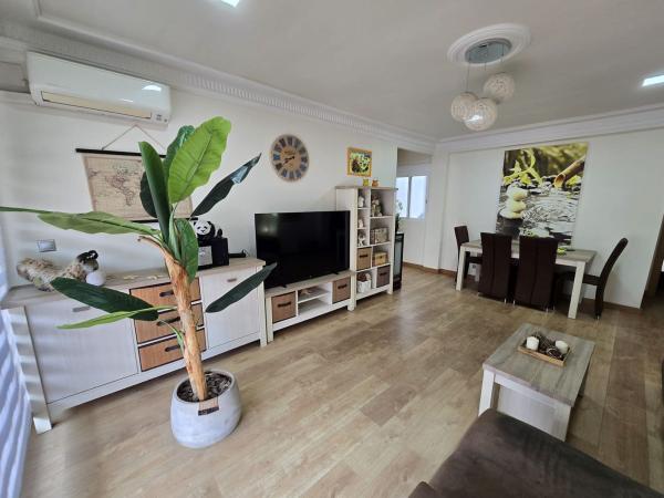 Sale of flat in Piso en Calle Belando, Mercado, Alicante / Alacant, Alicante
 photo 2