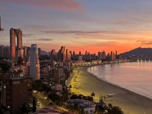 Sprzedaż mieszkania w Piso en Calle Asturias, Playa de Poniente, Benidorm, Benidorm
photo 1
