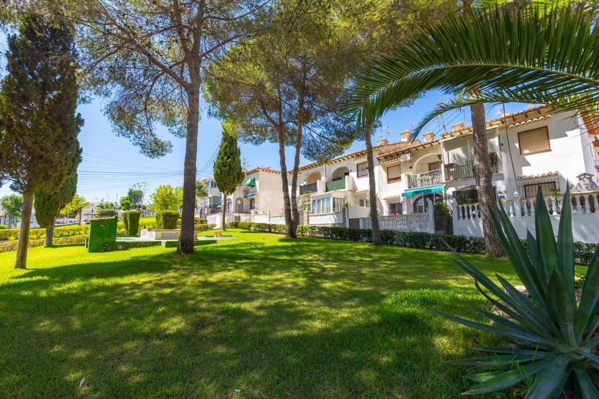 Продажа квартиры на Piso en Calle Laguna Vista, 134, Los Balcones - Los Altos del Edén, Torrevieja, Торревьеха
photo 1