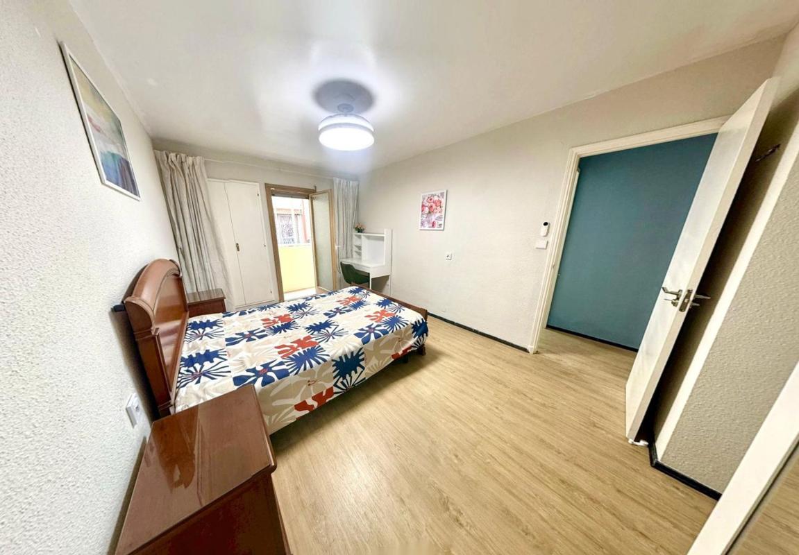 Venta de piso en Piso en Plà del Bon Repòs-La Goteta, Alicante / Alacant, Alicante / Alacant
photo 5