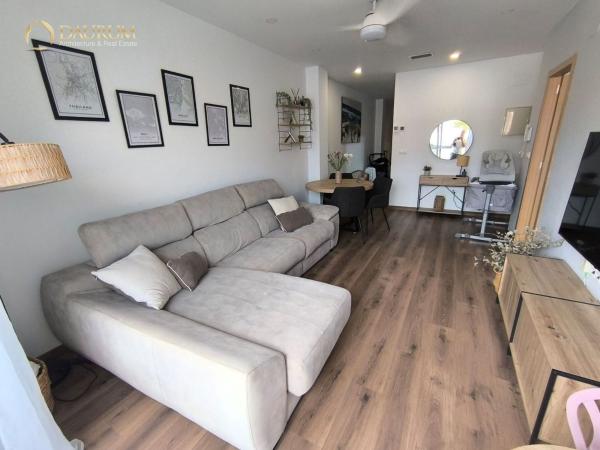 Venta de piso en Piso en Torrellano, Elche / Elx, Elche / Elx
photo 1