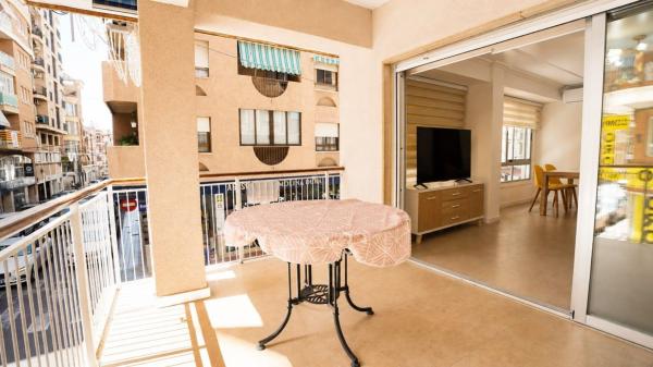 Venta de piso en Piso en Calle d'Elx, 20, Centro, Santa Pola, Santa Pola
thumbnail 2