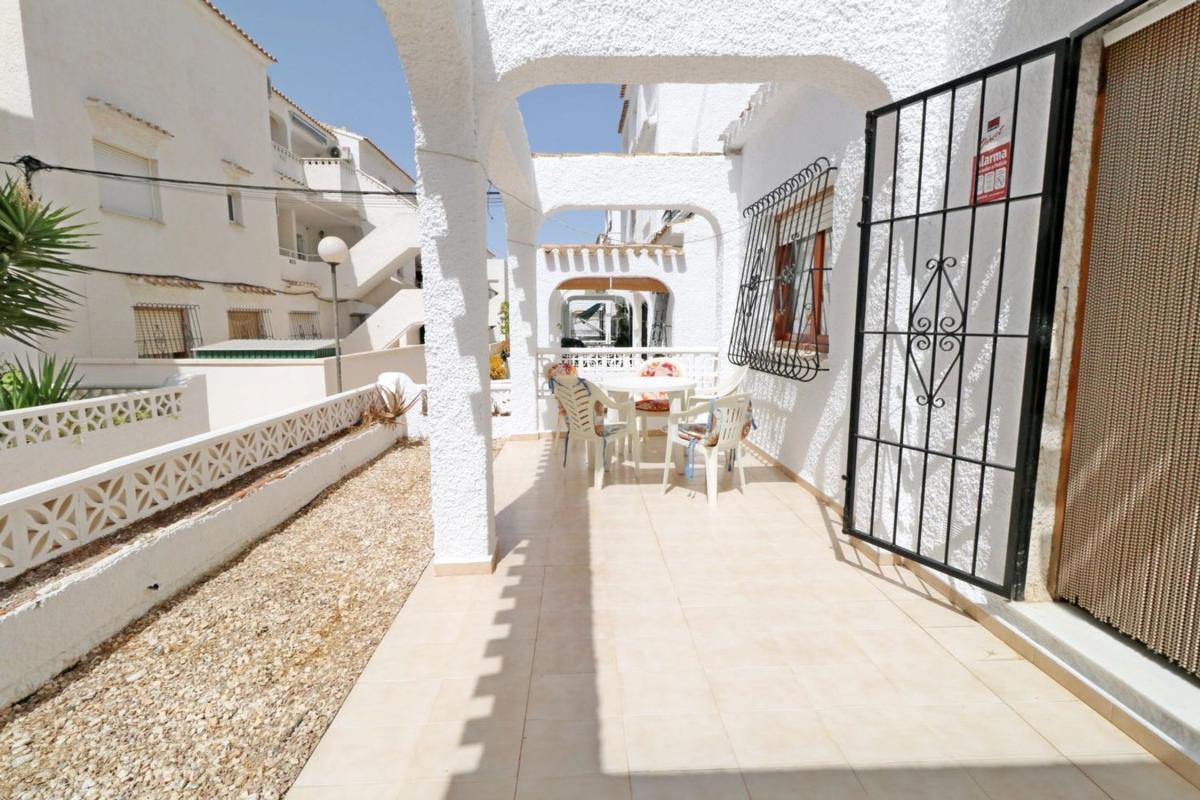 Venta de piso en Piso en Calle Mar Menor, La Veleta, Torrevieja, Torrevieja
 photo 3