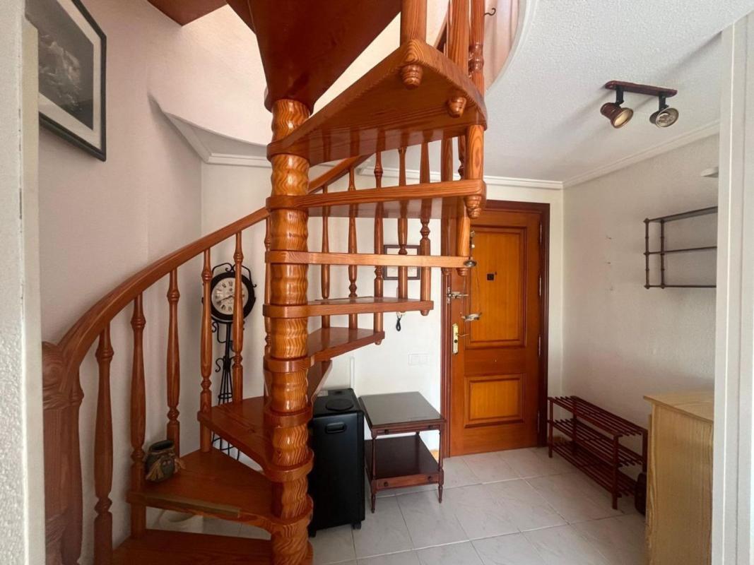 Продажа дуплекса на Dúplex en Avenida de Cervantes, Guardamar Playa, Guardamar del Segura, Гуардамар-дель-Сегура photo 5