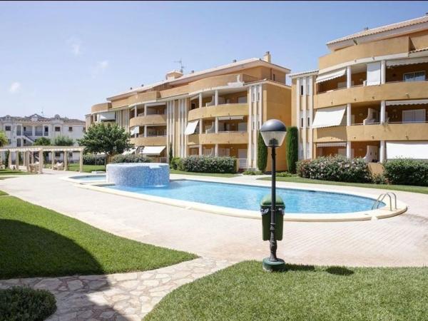 Sprzedaż mieszkania w Piso en Les Bovetes-La Felicidad, Denia, Dénia
photo 1