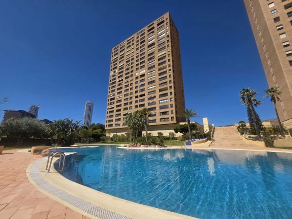Продажа квартиры на Piso en Playa de Poniente, Benidorm, Бенидорм
thumbnail 2