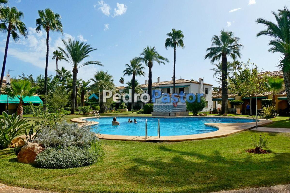 Propiedades en venta y alquiler en España photo 2