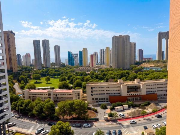 Продажа квартиры на Piso en Calle Presidente Adolfo Suárez, 18, Pueblo Poniente, Benidorm, Бенидорм
photo 1
