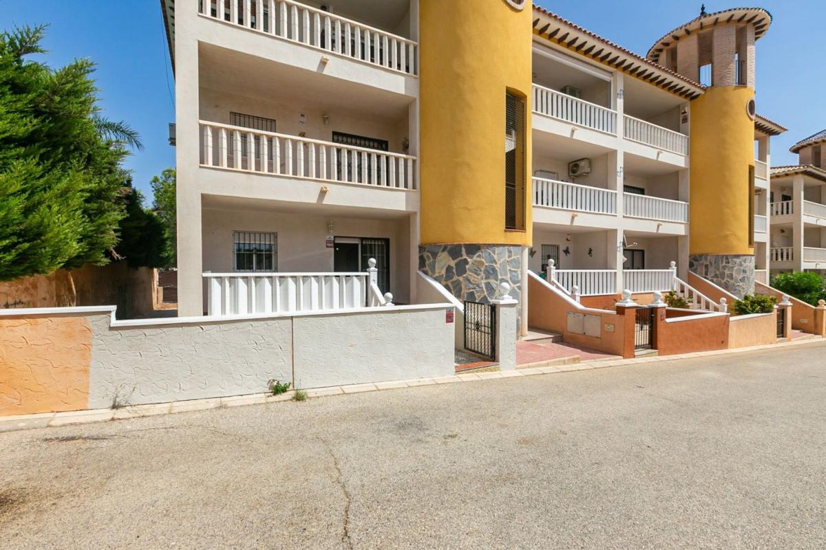 Venta de piso en Piso en Lomas de Don Juan, Orihuela, Orihuela
photo 1