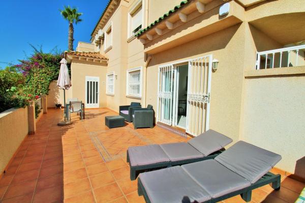 Sprzedaż mieszkania w Piso en Calle Aida, 5, Villamartín, Orihuela, Orihuela
photo 1
