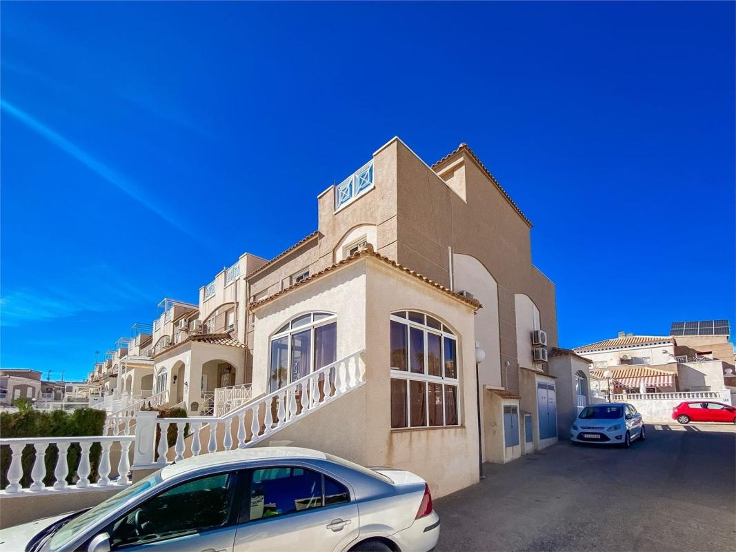 Venta de chalet independiente en Casa o chalet en Aguas Nuevas, Torrevieja, Torrevieja
photo 5