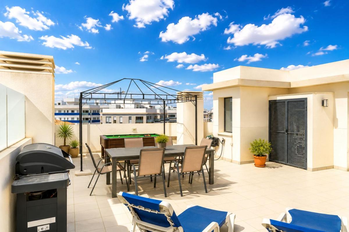 Venta de piso en Piso en Villamartín, Orihuela, Orihuela
photo 3