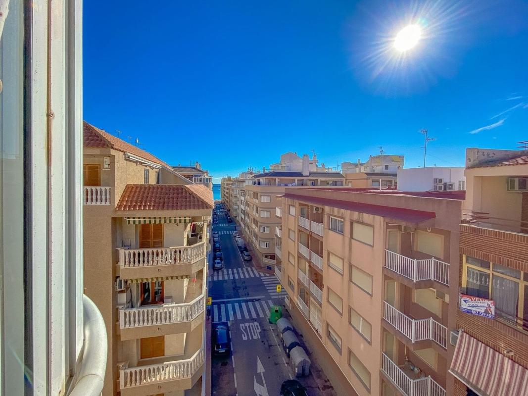 Venta de piso en Piso en El Acequión, Torrevieja, Torrevieja
 photo 2