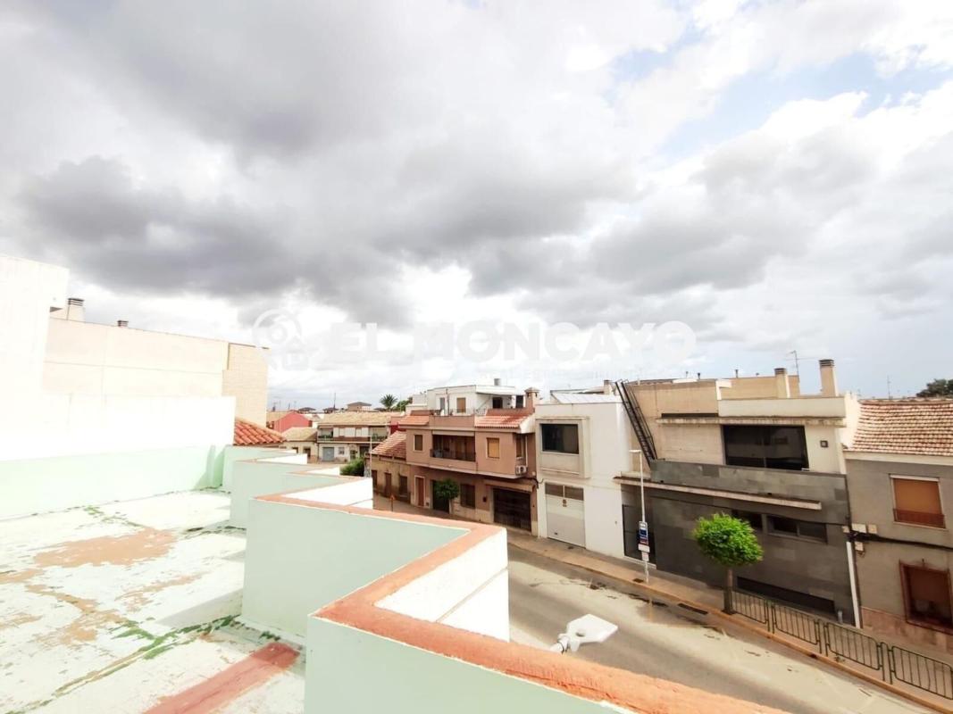 Properties for sale and rent in Spain photo 3