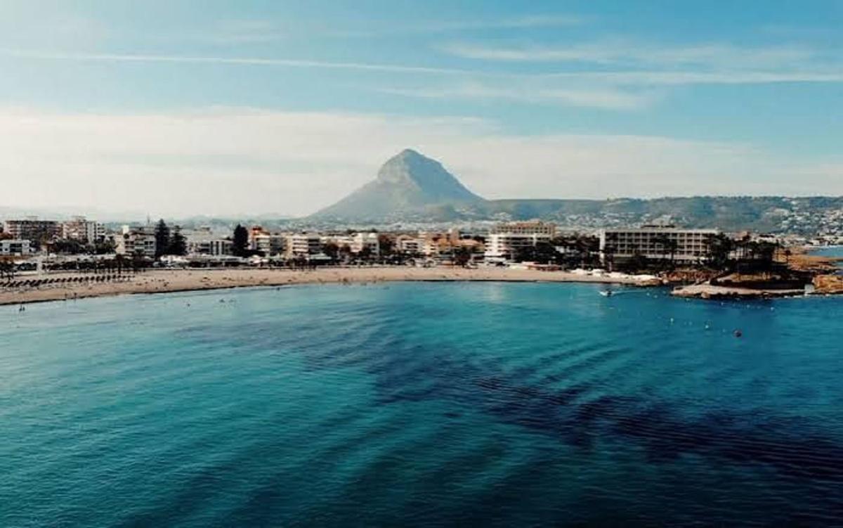 Properties for sale and rent in Spain photo 5