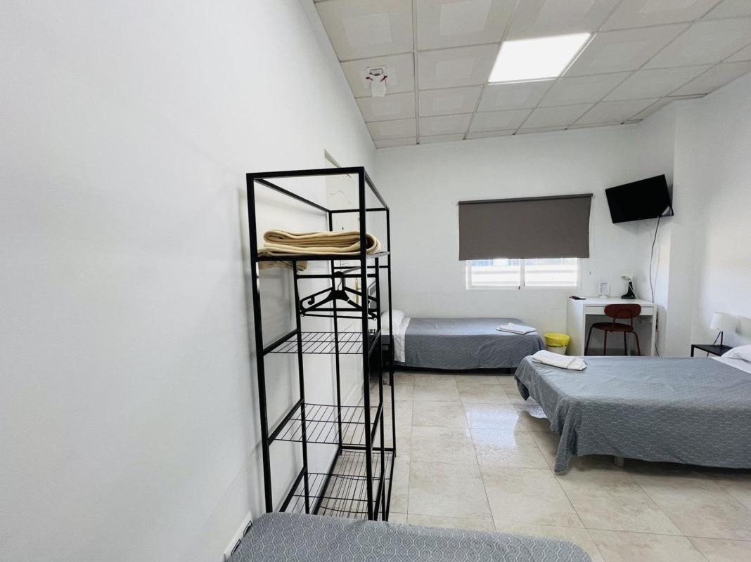 Budynek Mieszkalny o powierzchni 1300m2 na sprzedaż w La Nucia photo 5