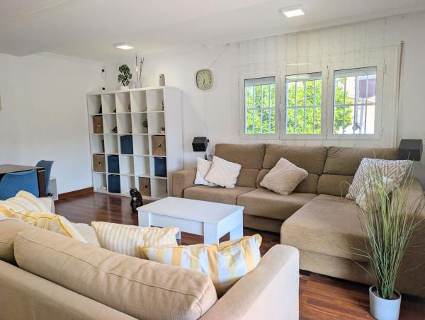 Casa o chalet independiente en Calle Nogal, 14, Los Girasoles, San Vicente del Raspeig thumbnail 3