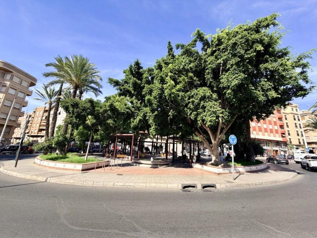 Venta de piso en Piso en Calle Manuel Vicente Pastor, 24, Carrús Este, Elche / Elx, Elche / Elx
photo 2