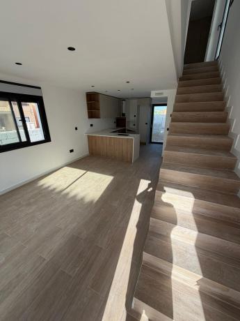 Chalet pareado en Calle Escocia, Bigastro thumbnail 3