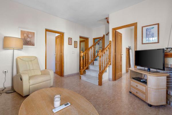 Sale of flat in Piso en Polígono Peri Cast D Juan Este, Lomas de Don Juan, Orihuela, Orihuela
 photo 1