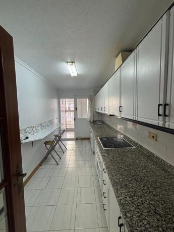 Venta de piso en Piso en Calle Caballero de Rodas, 25, Las Piscinas Naturales, Torrevieja, Torrevieja
 photo 1