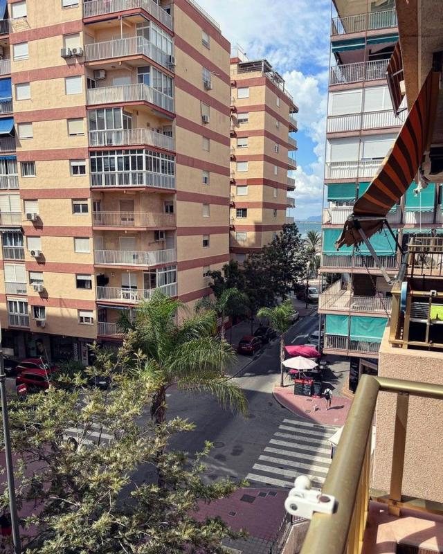 Venta de piso en Piso en Vicente Blasco Ibañez, 16, Puerto, Santa Pola, Santa Pola
photo 1