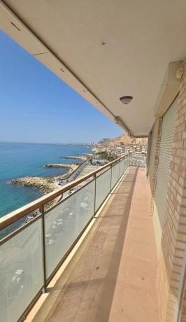 Продажа квартиры на Piso en Calle Sol Naixent, La Albufereta, Alicante / Alacant, Аликанте / Алакант
thumbnail 3