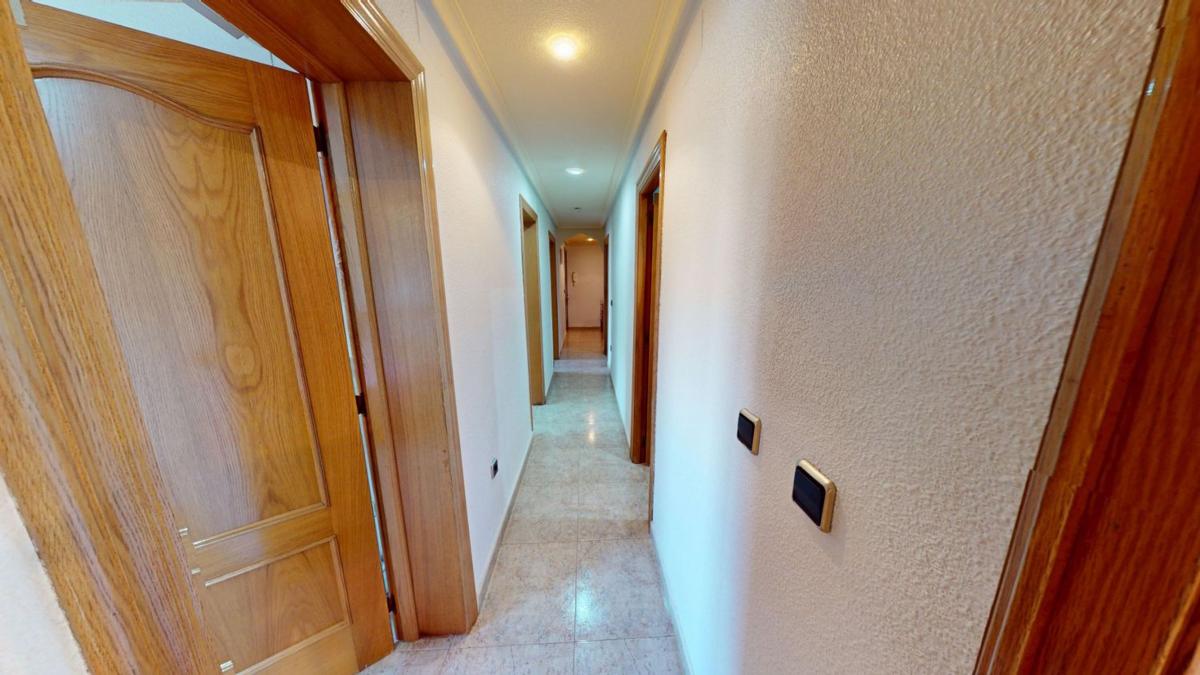 Sale of apartment in Piso en Calle Sierra Cabeco D'Or, Virgen del Remedio - Parque lo Morant, Alicante / Alacant, Alicante
 photo 3