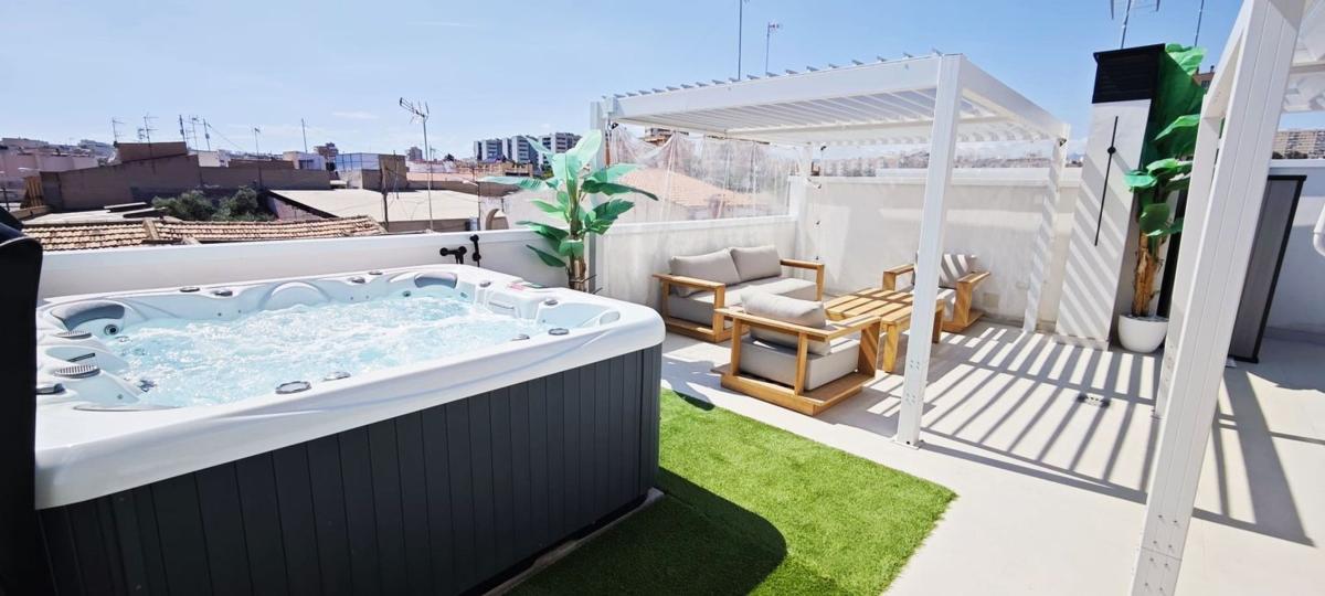 Properties for sale and rent in Spain photo 1