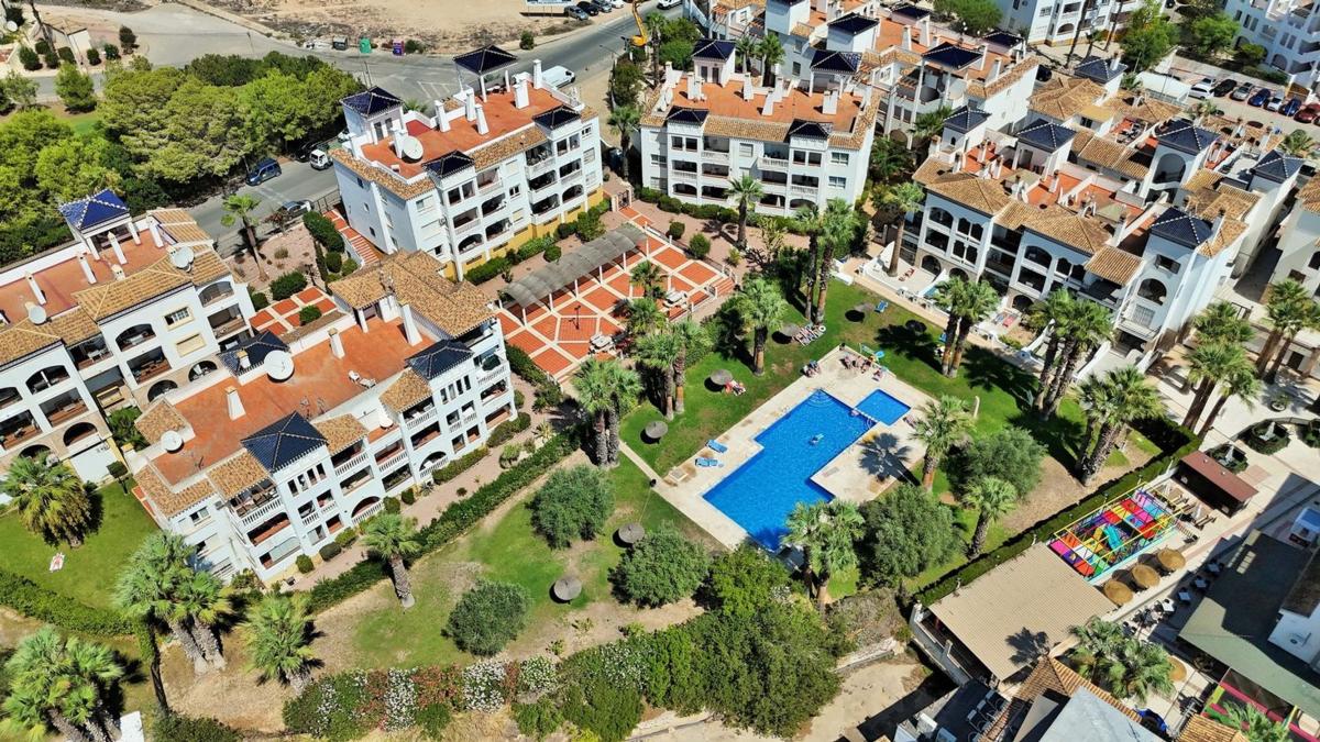 Sale of apartment in Piso en Villamartín, Orihuela, Orihuela
photo 1