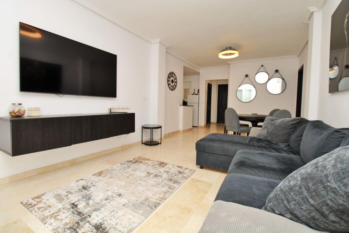 Sale of apartment in Piso en Villamartín, Orihuela, Orihuela
photo 3