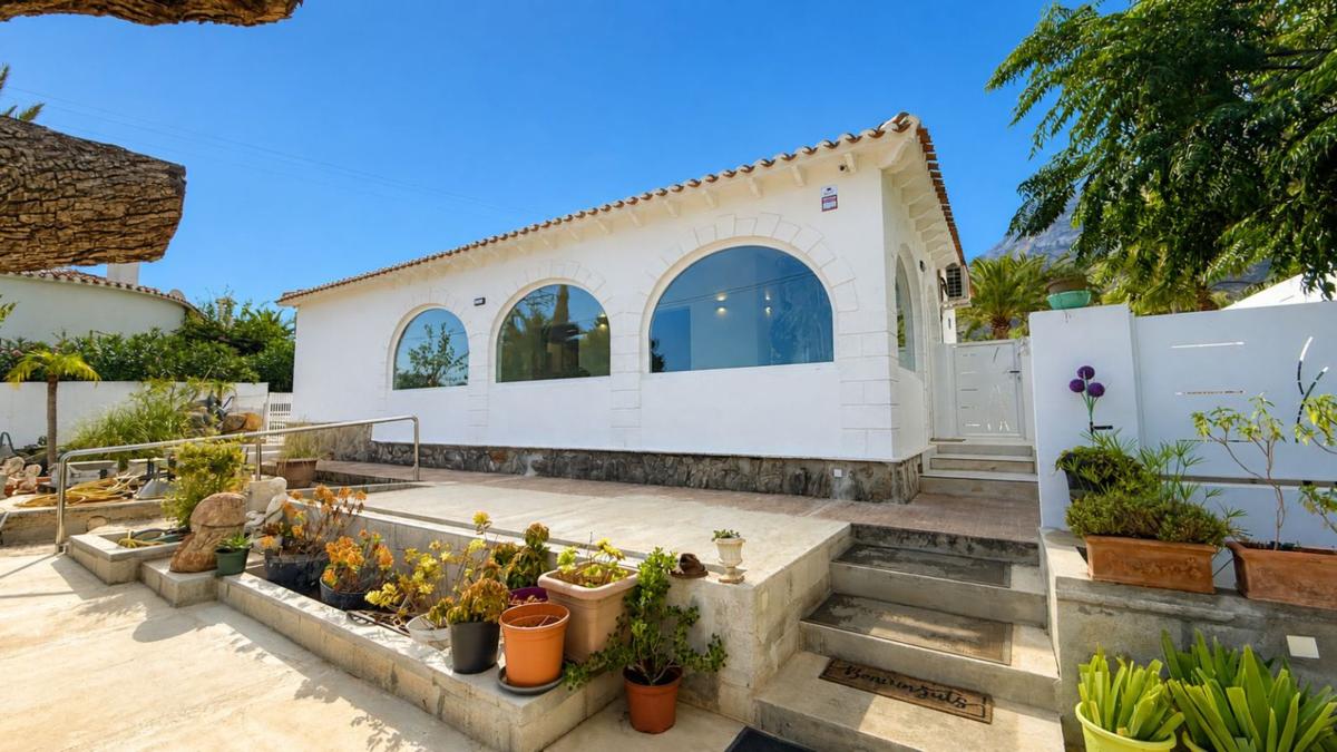 Sprzedaż niezależnego domku jednorodzinnego w Casa o chalet en El Montgó, Denia, Dénia photo 5