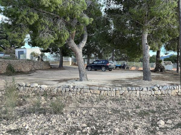 Продаётся загородный участок в  Finca rústica en Hondón de las Nieves , Хондон-де-лас-Ньевес photo 3