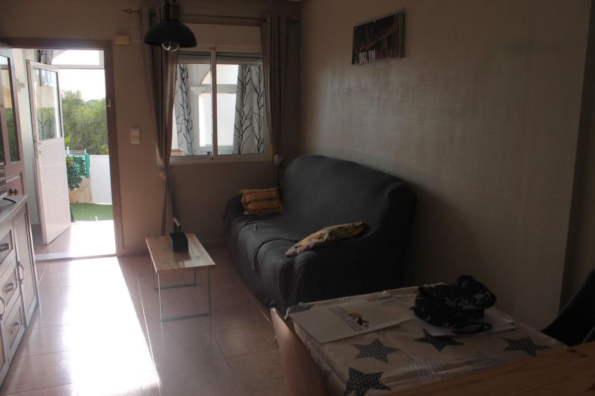 Продажа квартиры на Piso en Calle Cinta, 59, Playa Flamenca, Orihuela, Ориуэла
 photo 4