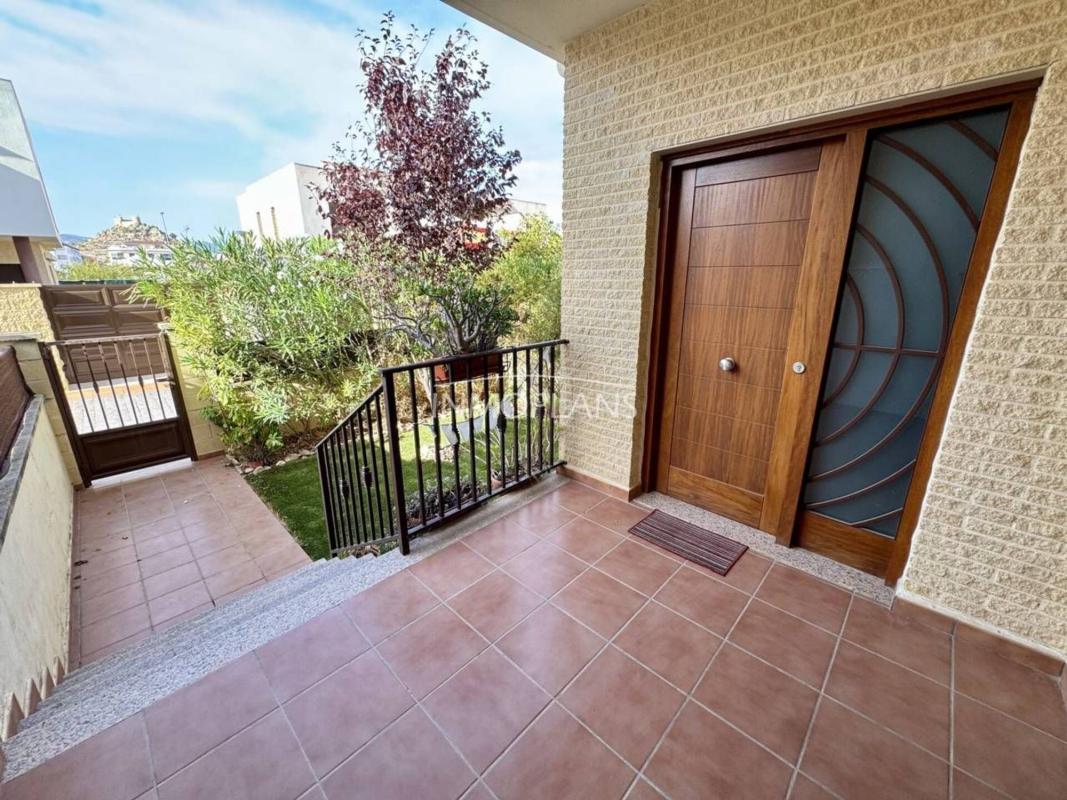 Propiedades en venta y alquiler en España photo 3