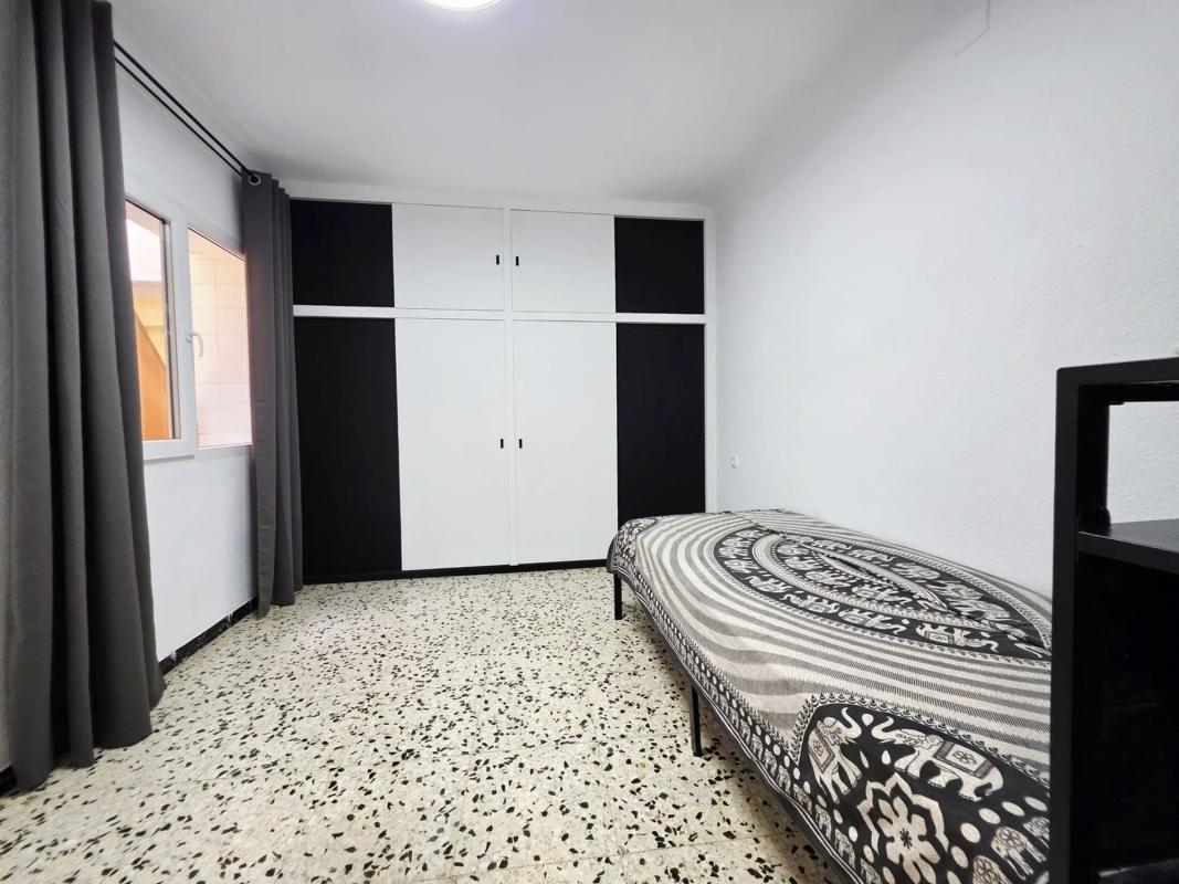 Venta de piso en Piso en Calle Maestro Caballero s/n, Campoamor, Alicante / Alacant, Alicante / Alacant
photo 2