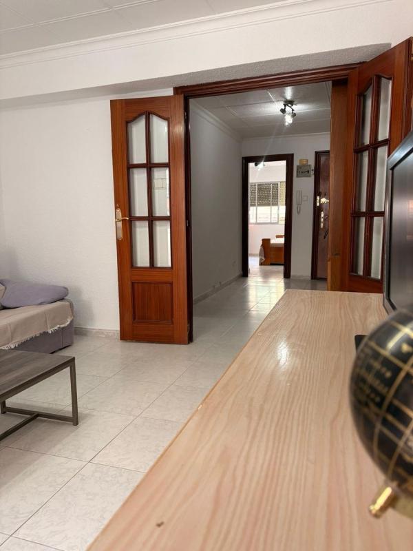 Venta de piso en Piso en Calle Escorpión, La Florida Portazgo, Alicante / Alacant, Alicante / Alacant
photo 2