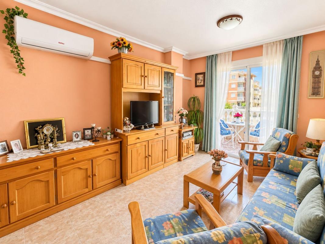 Venta de piso en Piso en Maestro Francisco Casanov, Antonio Machado, Torrevieja, Torrevieja
 photo 4