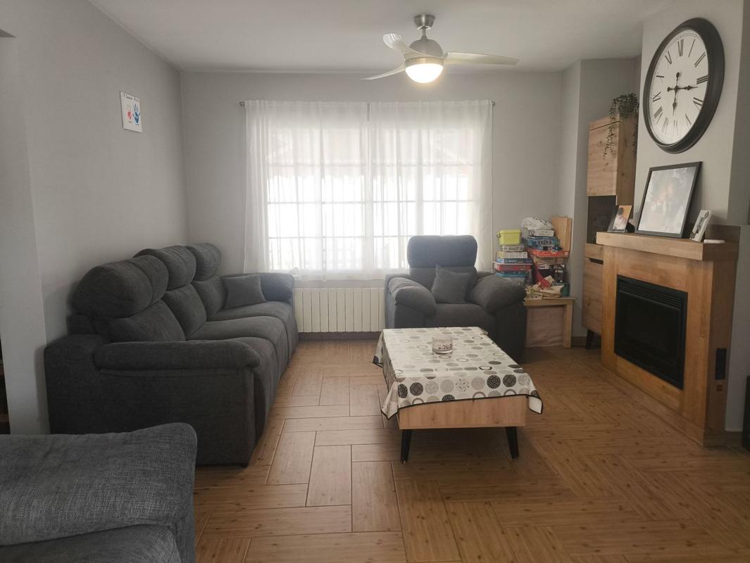 Properties for sale and rent in Spain photo 5