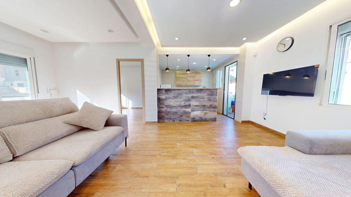 Venta de piso en Piso en Calle San Benito, Plà del Bon Repòs-La Goteta, Alicante / Alacant, Alicante / Alacant
photo 3