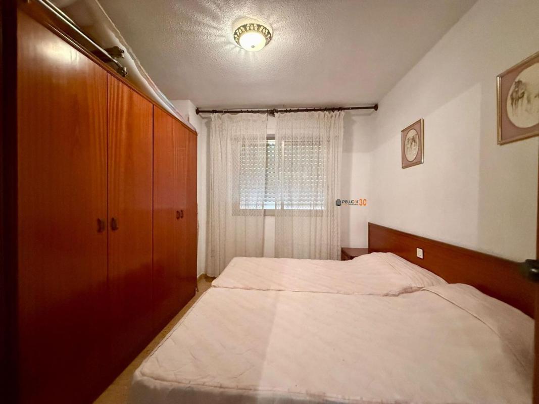 Venta de piso en Piso en Glorieta del Carrascos, Centro Urbano, Benidorm, Benidorm
photo 4