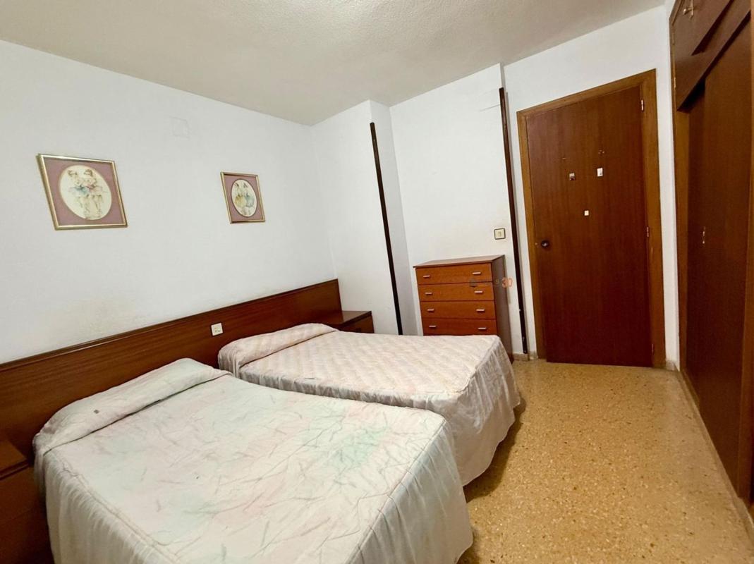 Venta de piso en Piso en Glorieta del Carrascos, Centro Urbano, Benidorm, Benidorm
photo 5