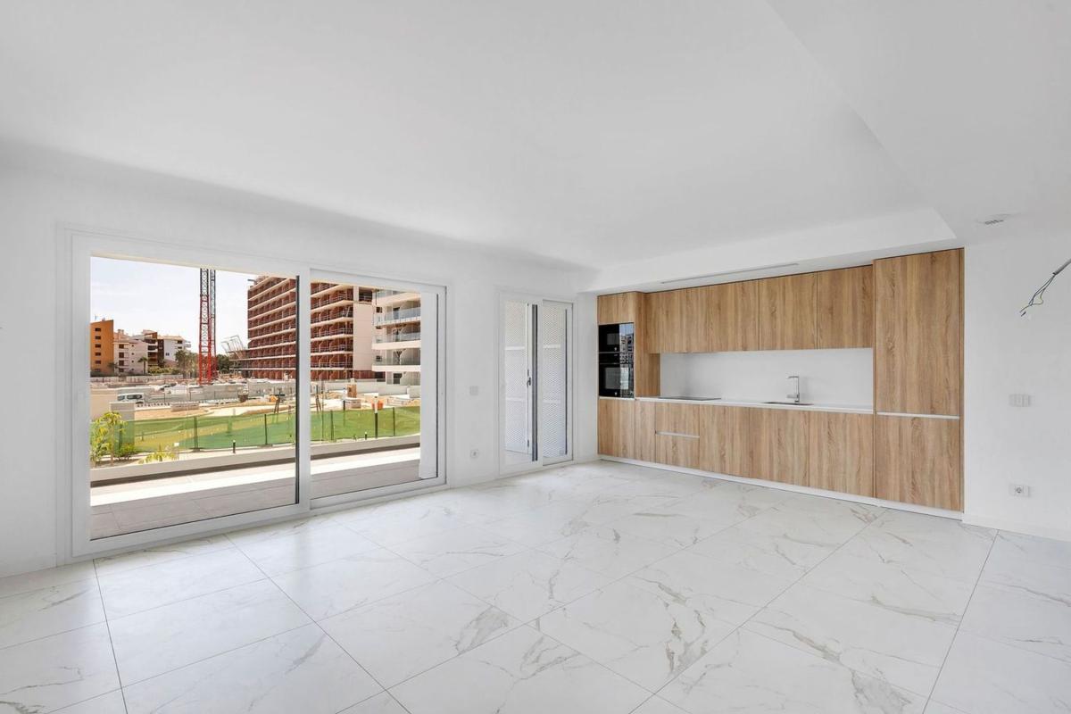 Venta de piso en Piso en Punta Prima, Torrevieja, Torrevieja
photo 3
