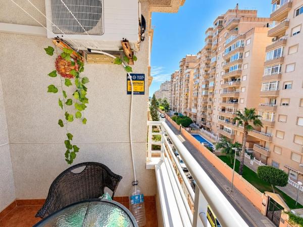 Venta de piso en Piso en Calle Joven Pura, Nueva Torrevieja, Torrevieja, Torrevieja
thumbnail 3