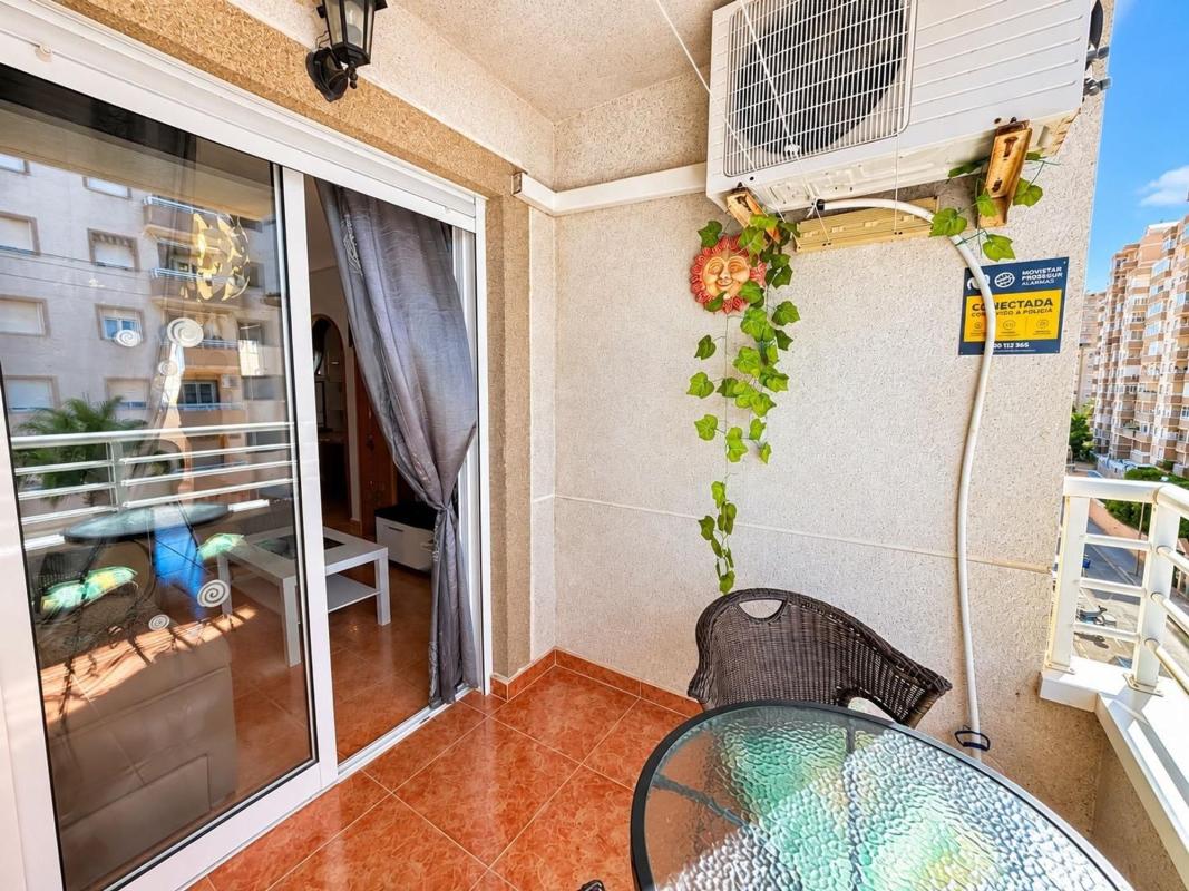 Продажа квартиры на Piso en Calle Joven Pura, Nueva Torrevieja, Torrevieja, Торревьеха
photo 4