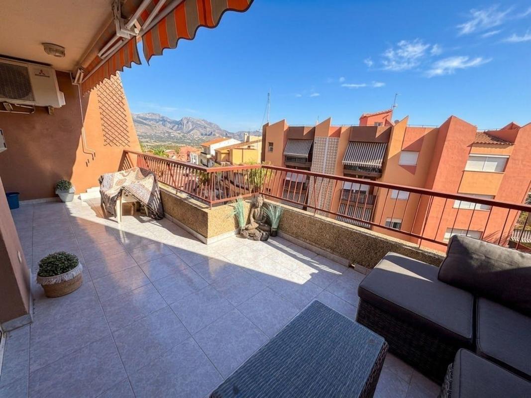 Sprzedaż mieszkania w Piso en La Nucia Pueblo, La Nucia, La Nucia
 photo 2