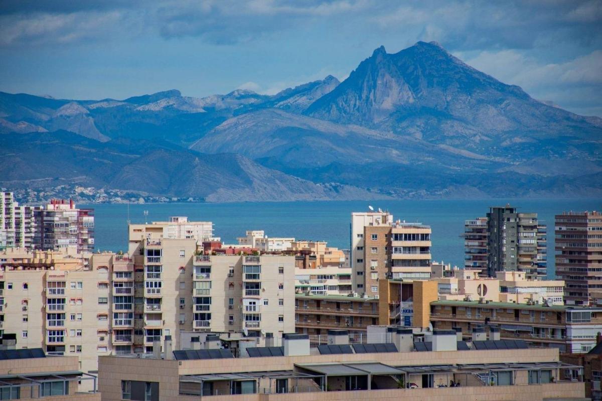 Продажа дуплекса на Dúplex en Playa de San Juan, Alicante / Alacant, Аликанте / Алакант photo 1